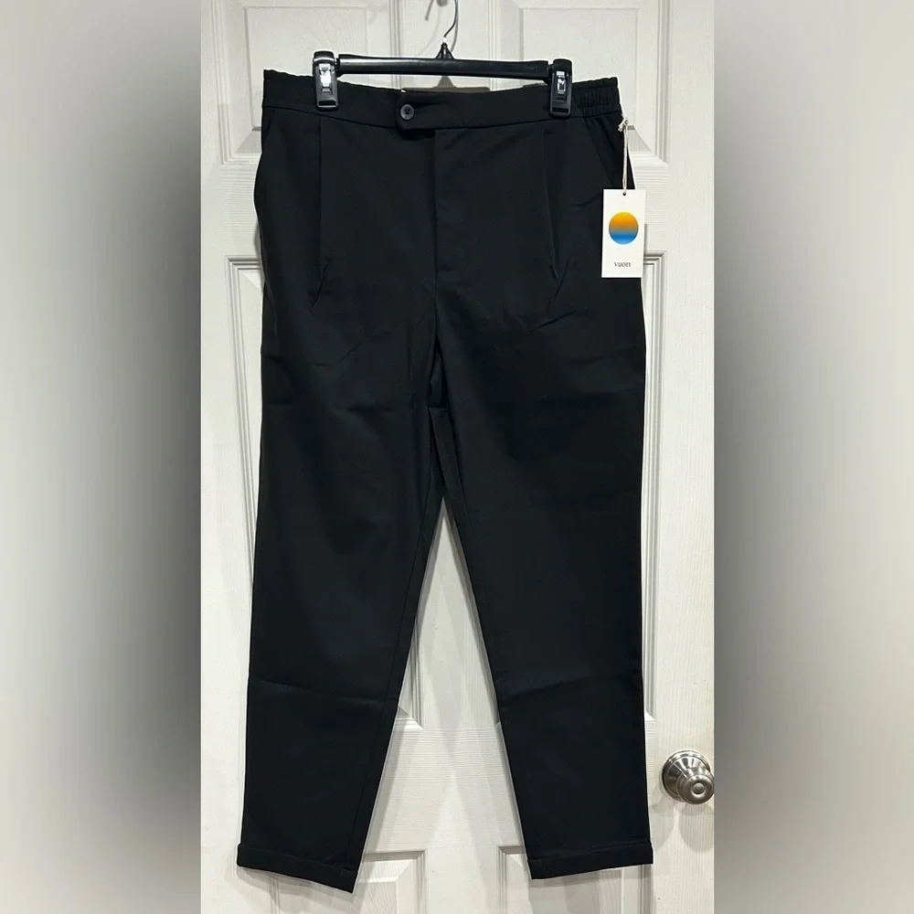 Vuori Men's 32 Cascade Elastic Waist Trouser Black NWT Pleated Breathable